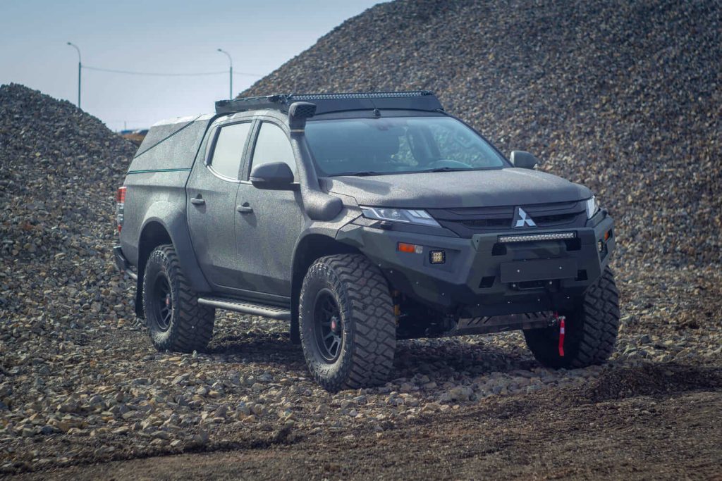 Багажник экспедиционный Mitsubishi L200 2015+ ШТОРКА дальний, задний свет