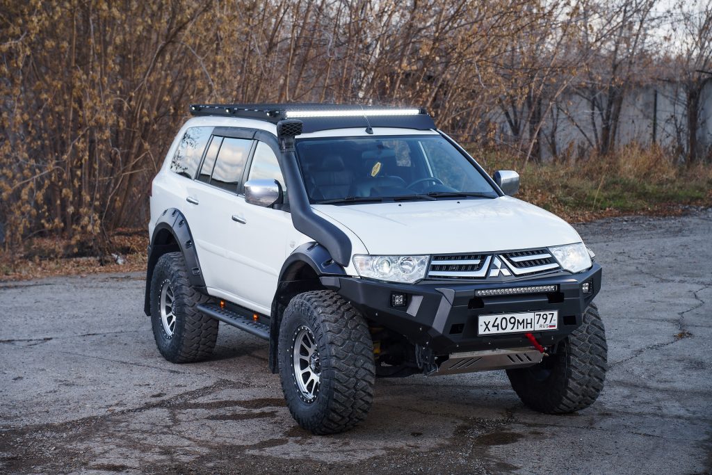 Бампер передний Mitsubishi Pajero Sport 2008-2015/L200 2013-2015 REVO дуга, балка, ПТФ