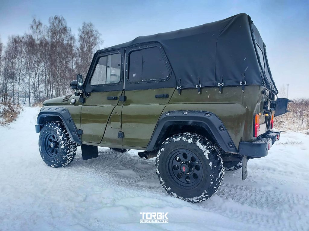 Расширители арок УАЗ HUNTER